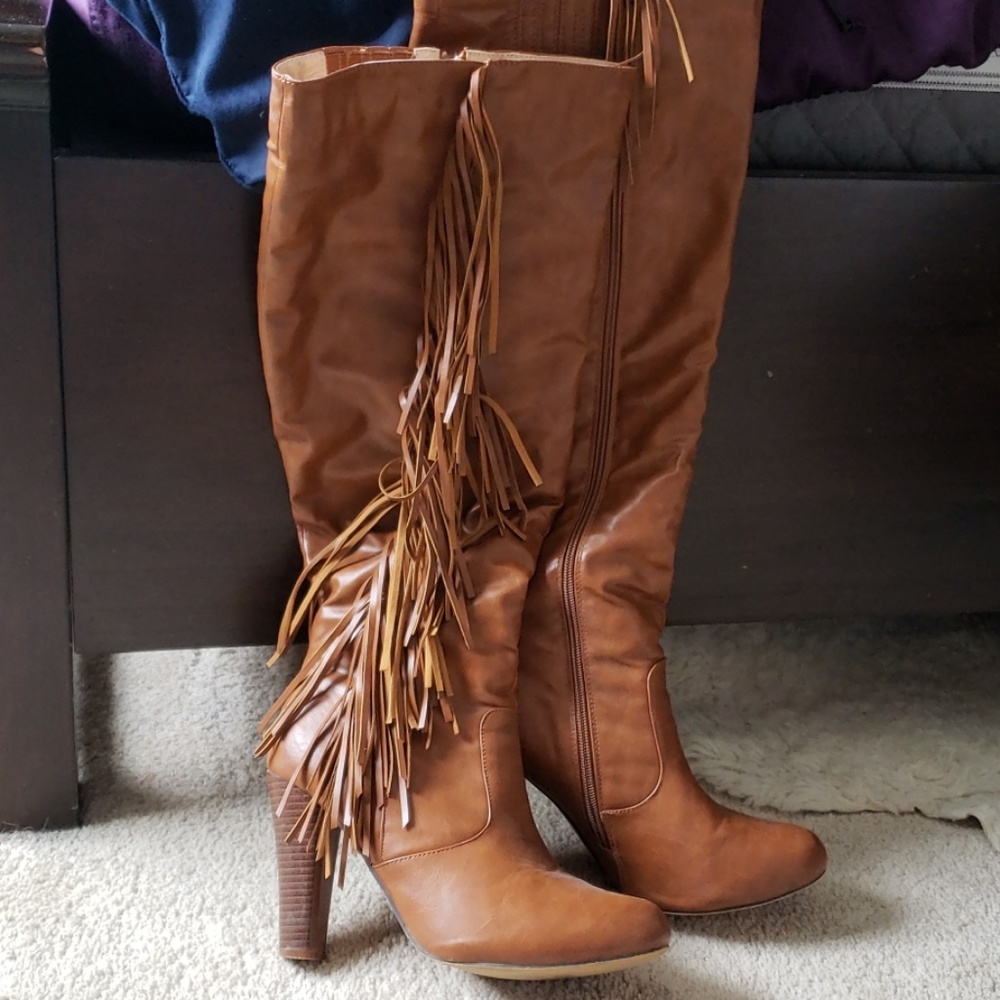 Fringe Boots